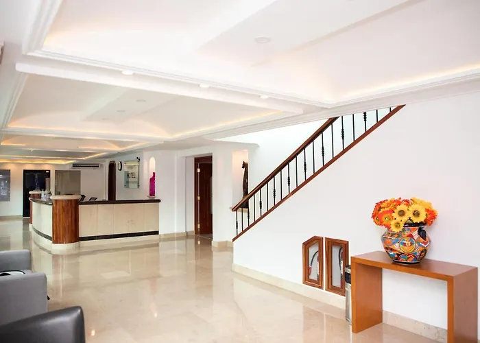 Boutique Plaza Doradas Hotel
