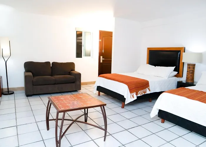 Hotel Boutique Plaza Doradas *